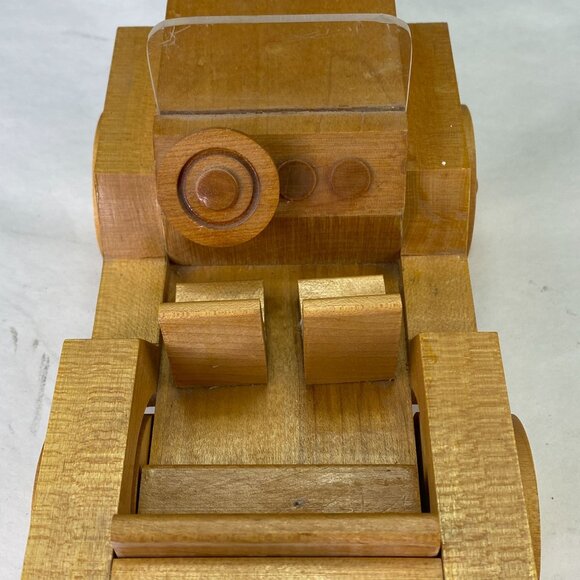 Wood Jeep Toy Decor - Picture 7 of 11